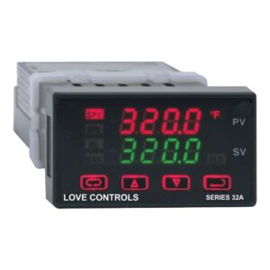 DWYER 32A temperature & process controller