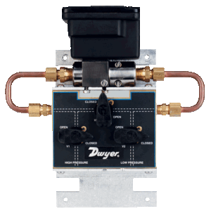 DWYER 645 wet/wet differential pressure transmitter