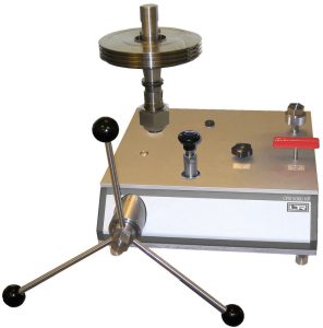 LR-Cal CPB5000-HP Hydraulic deadweight tester/pressure balance