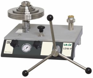 LR-Cal LDW-P Pneumatic deadweight tester/pressure balance