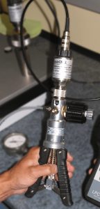 LR-Cal LPP 40 Pneumatic portable pressure test pumps