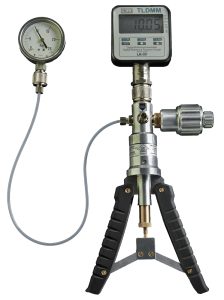 LR-Cal LPP 60 Pneumatic portable pressure test pumps